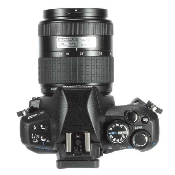 Olympus E-420 top