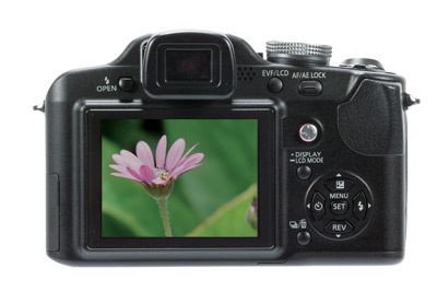 Panasonic Lumix FZ18 back