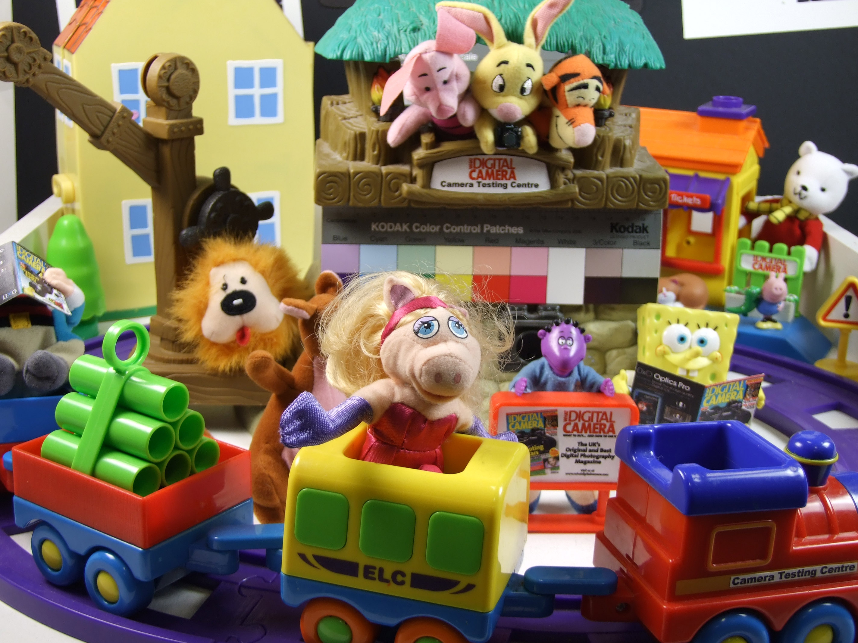 Fujifilm FinePix S6500FD Sample Image At ISO 100