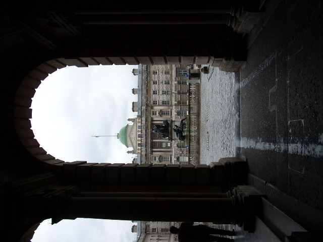 Nikon Coolpix L10 Sample Image f2.8 1/450sec ISO64