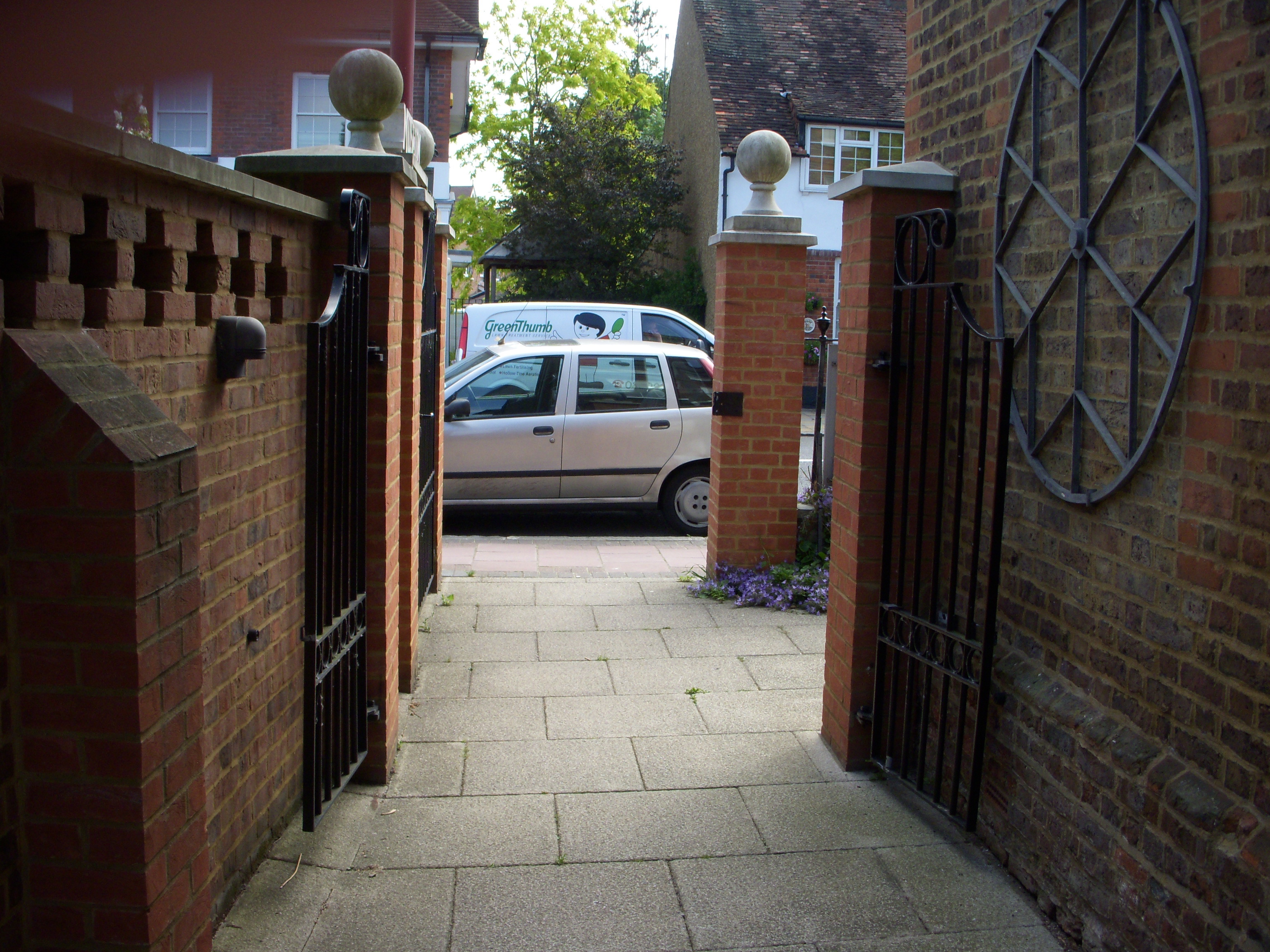 Nikon Coolpix S50c Sample Image f3.3 1/250sec ISO100
