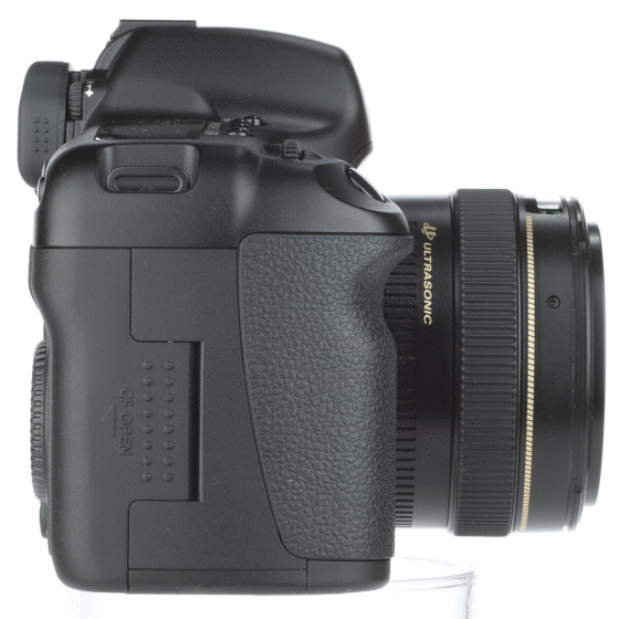 Canon EOS 5D side