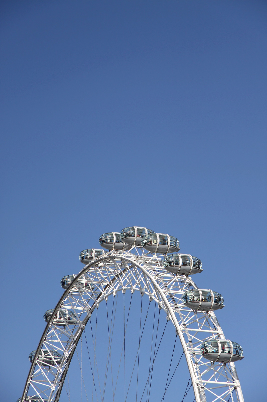 ISO200 f5.6 1/1600sec 85mm