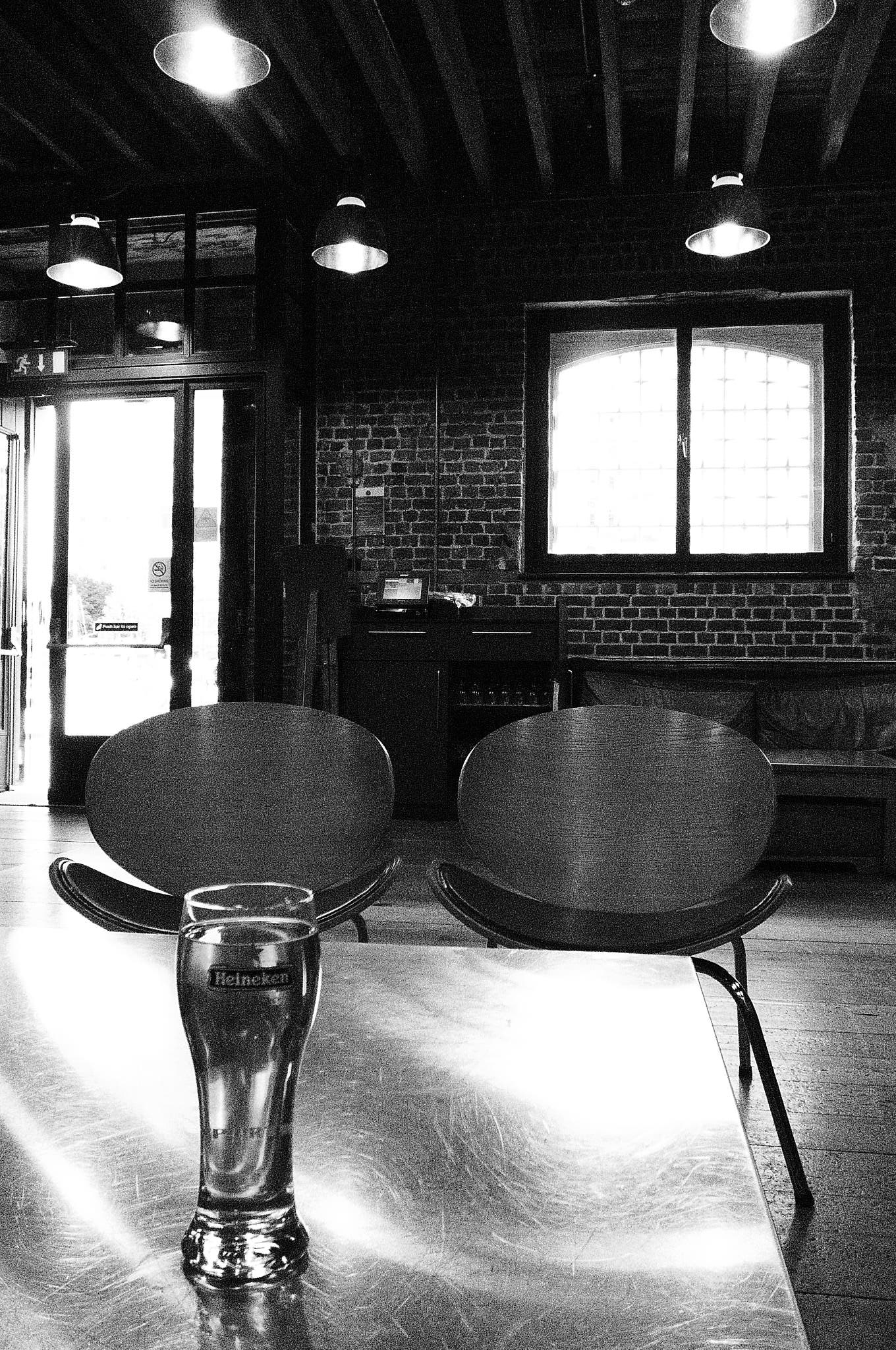 Panasonic FX550 review sample image - black and white film grain