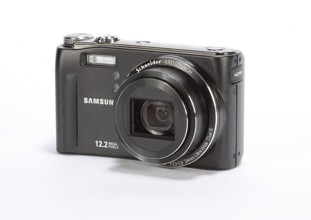Samsung WB550 review product image