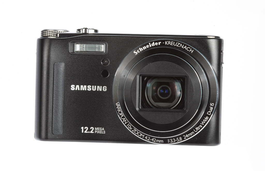 Samsung WB550 review product shot