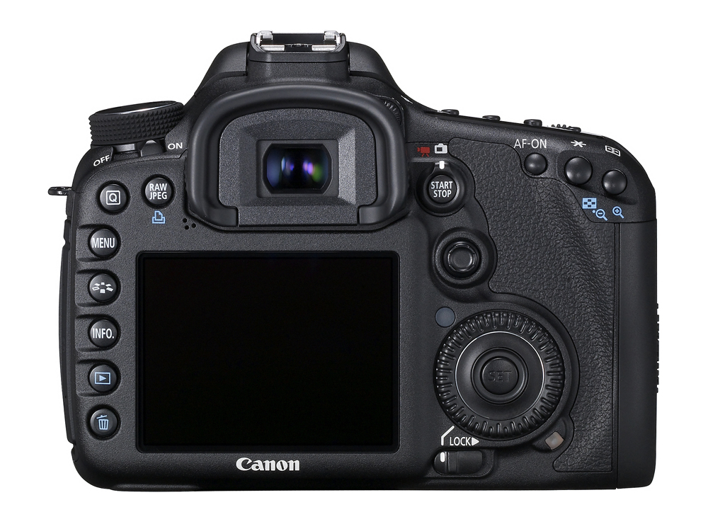 EOS 7D