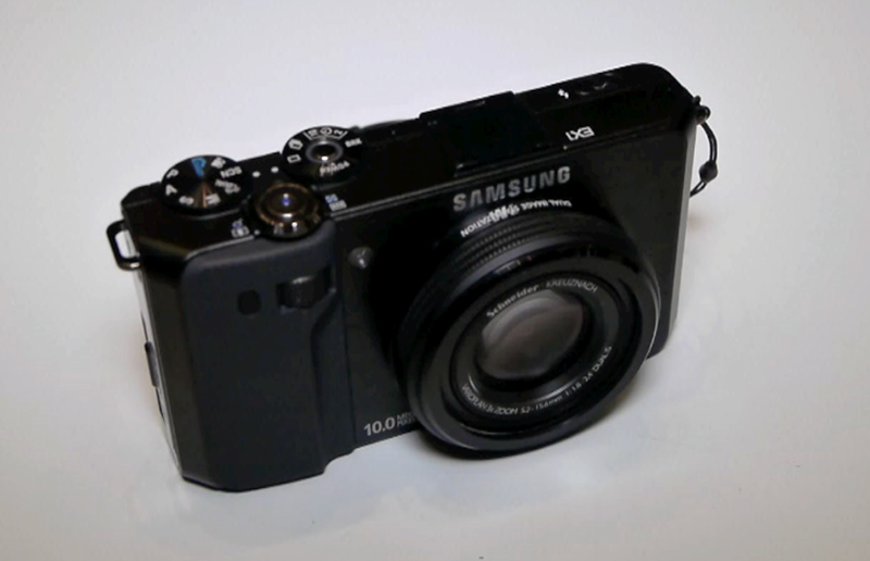 Samsung EX1