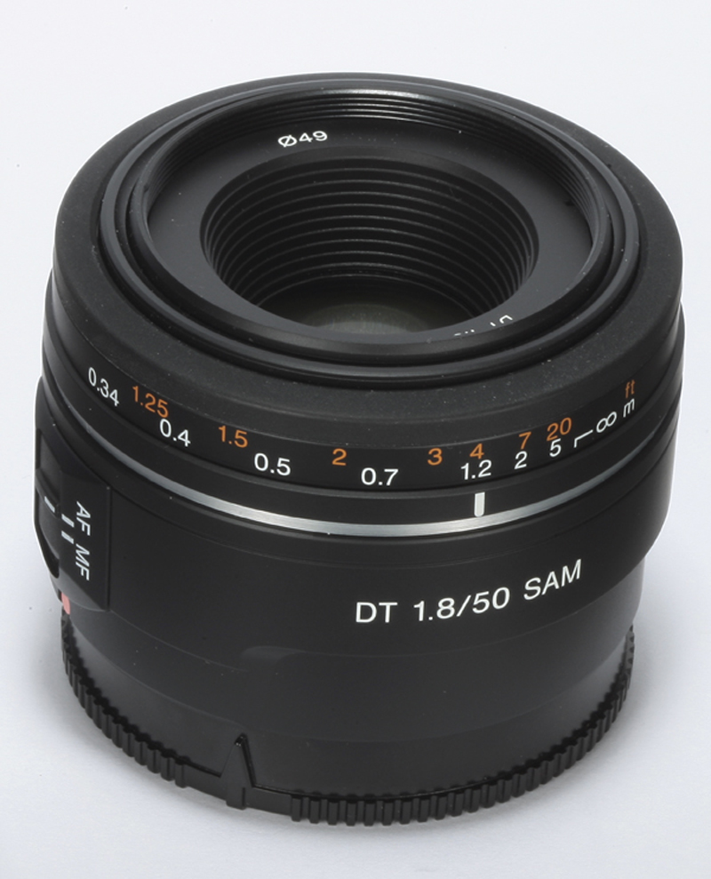 Sony 50mm f/1.8 lens