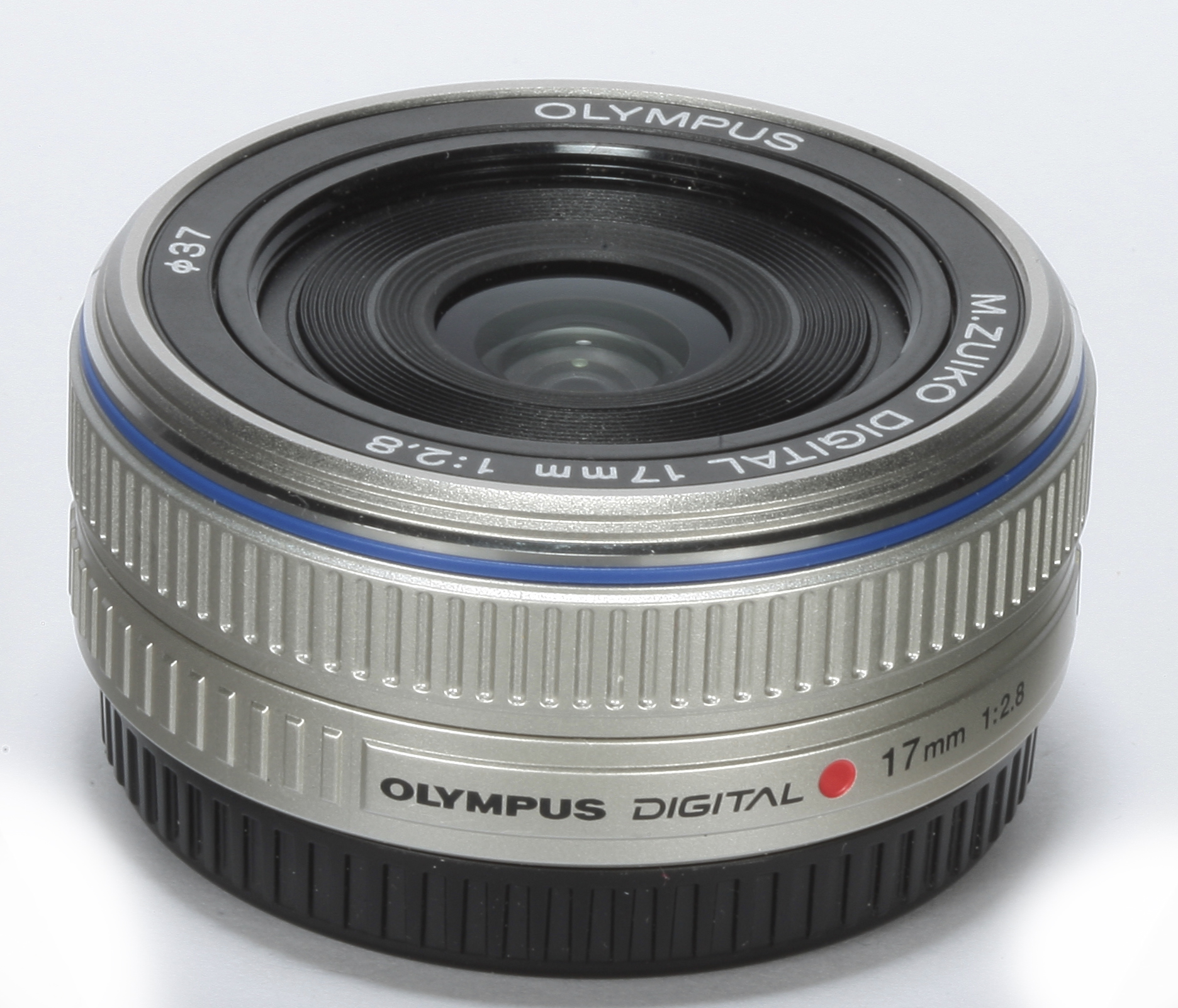 Olympus17mmLens