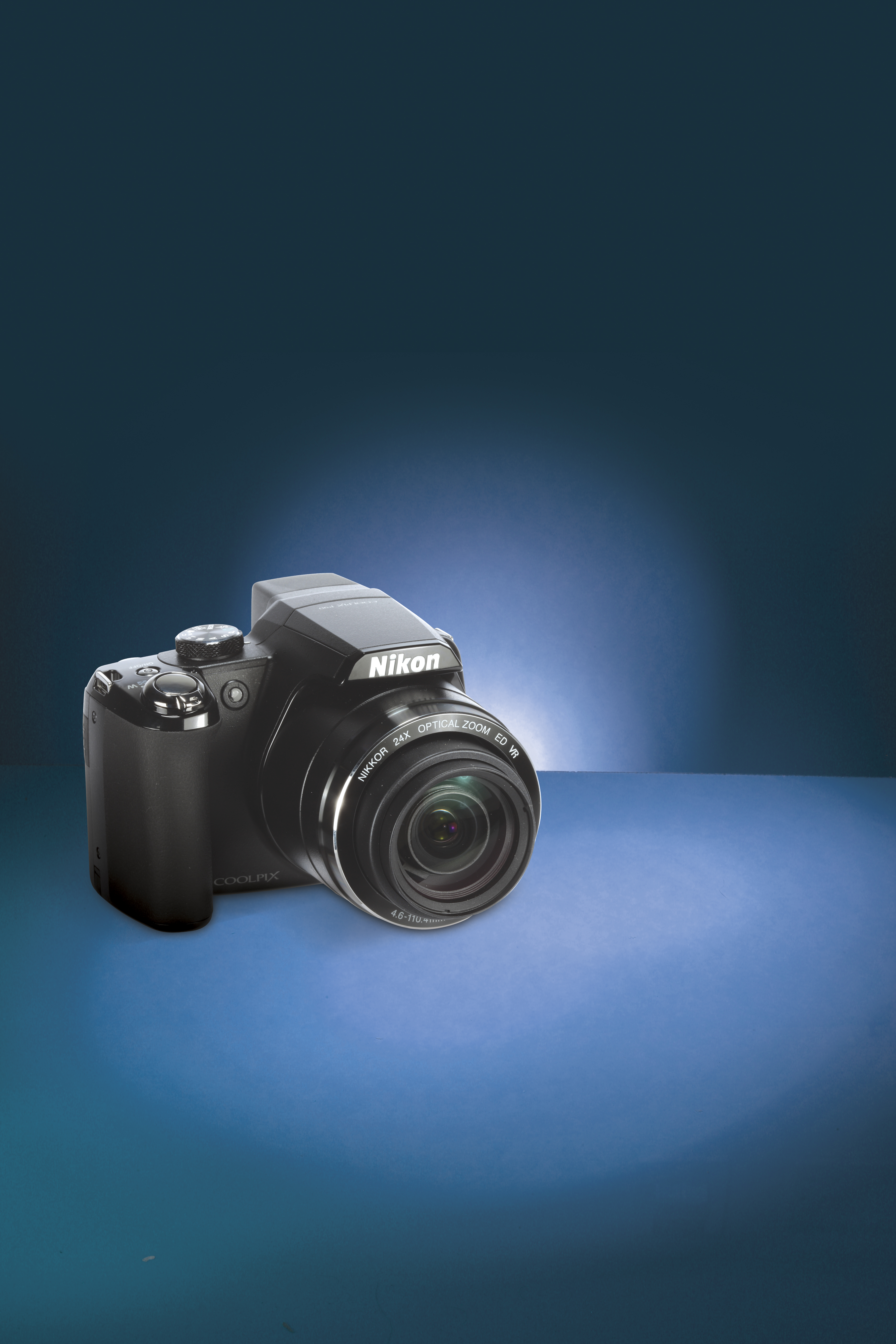 NikonP90