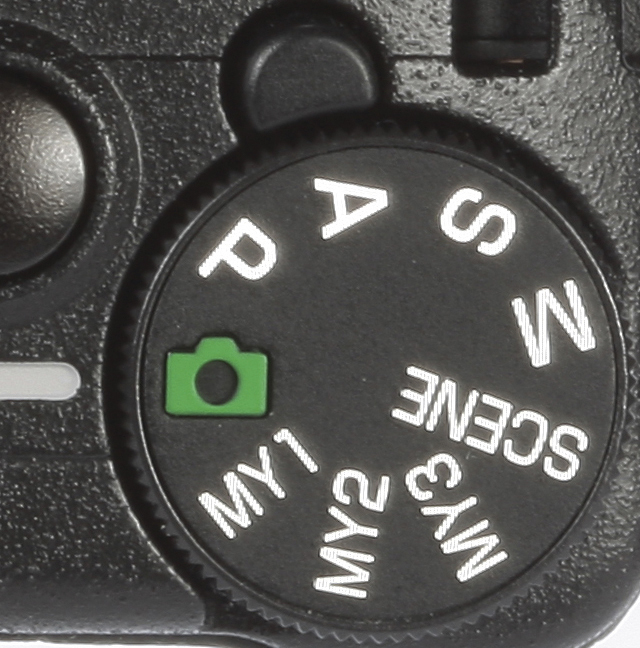 Ricoh GRD3 shutter priority