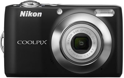 Nikon L22 front