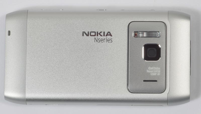 Nokia N8