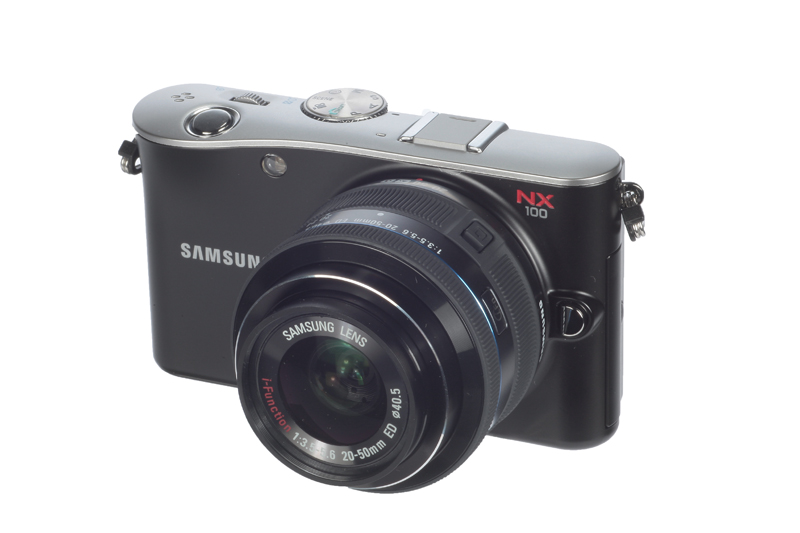 Samsung NX100 product shot