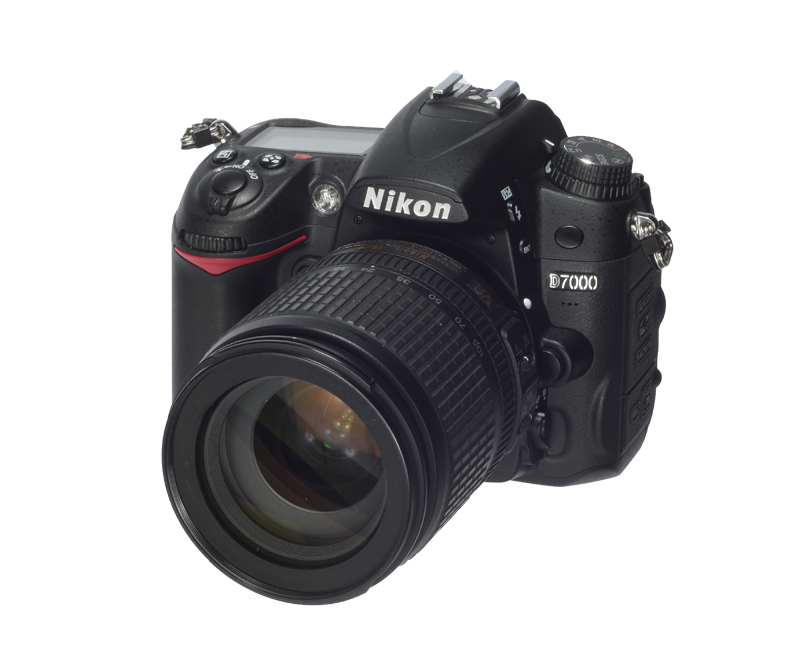 Nikon D7000 product image front angle