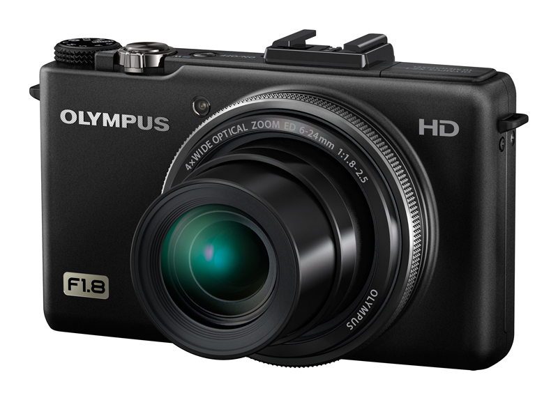 Olympus XZ-1 high-end compact camera: front angle