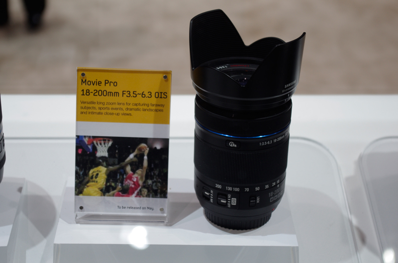 Samsung NX 18-200mm Movie Pro lens