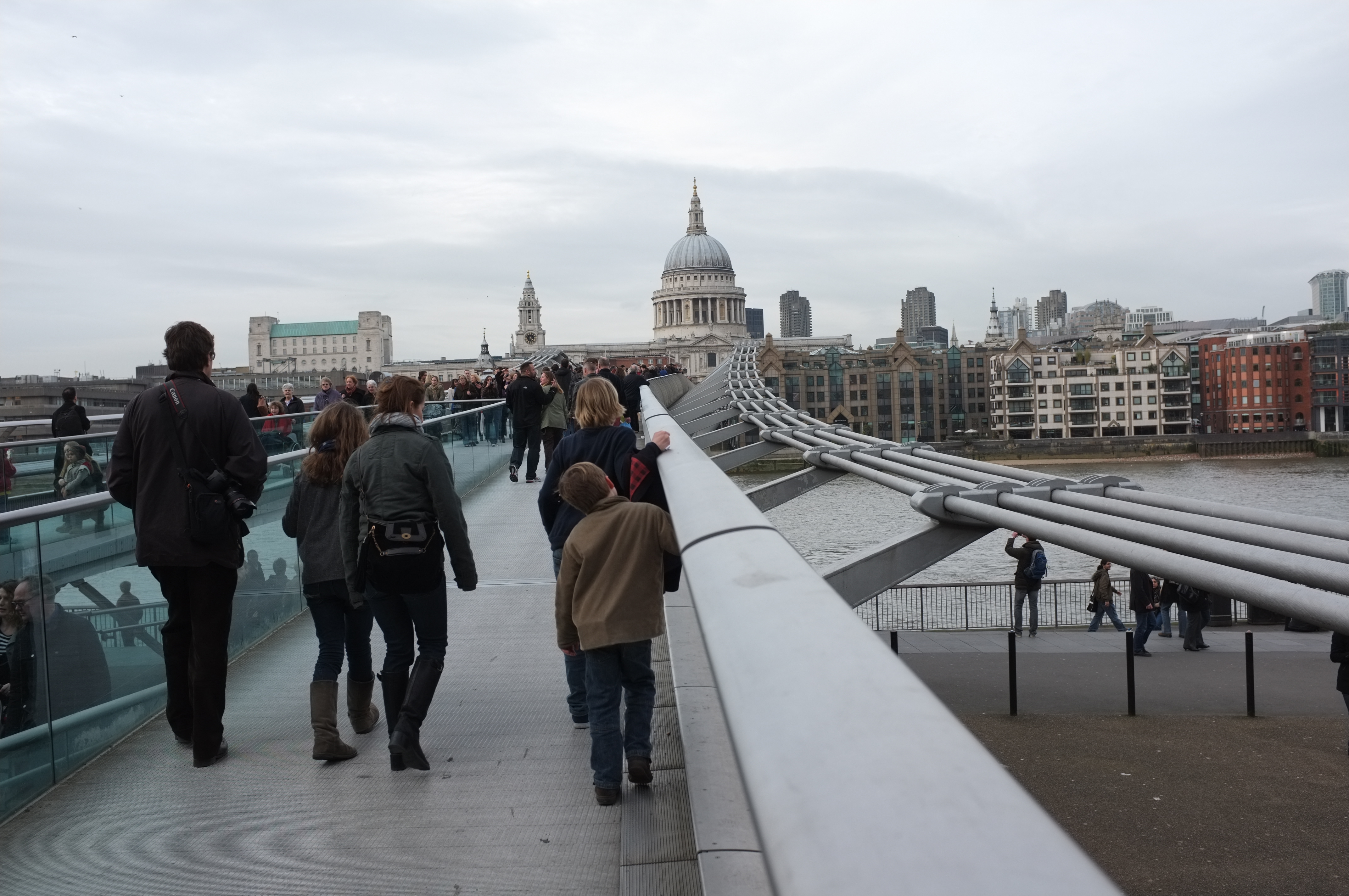 Fuji X100 re-release sample images