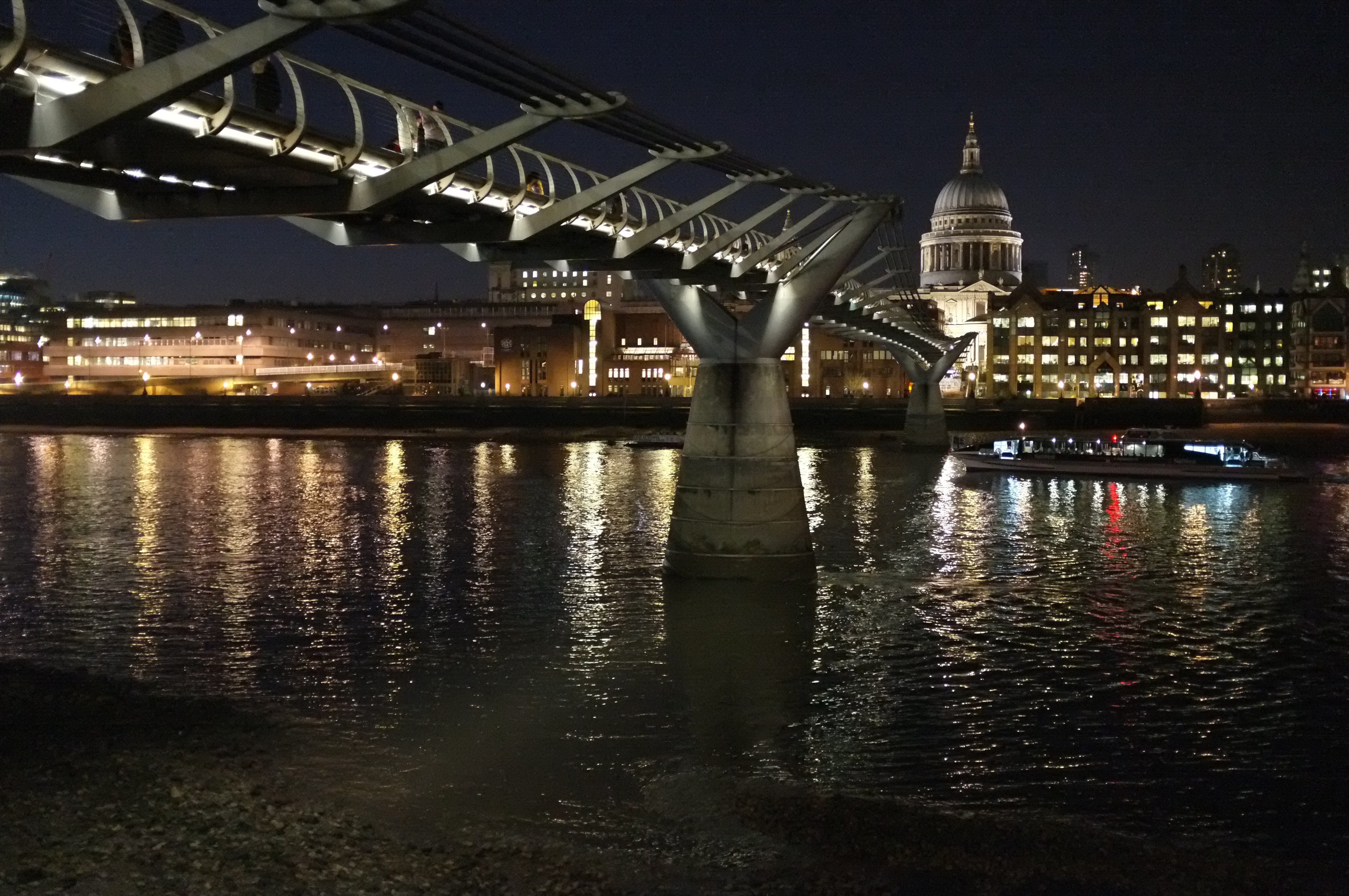 Fujifilm FinePix X100 sample images review