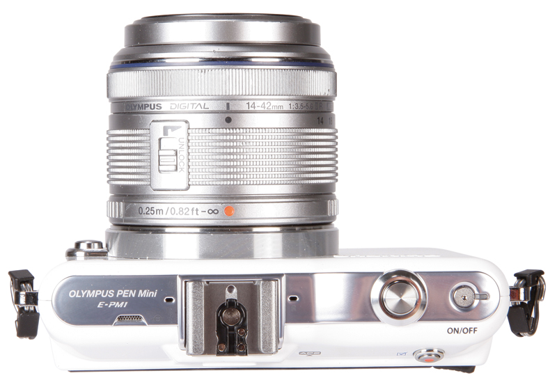 Olympus E-PM1 top | News | What Digital Camera