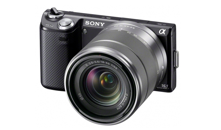 Sony NEX-5N review product image front angle
