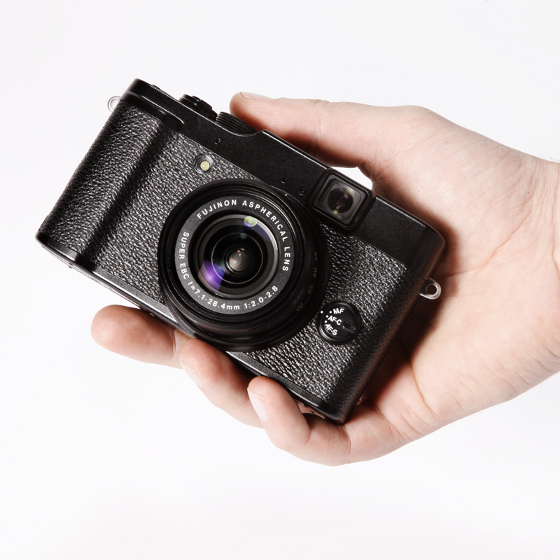 Fujifilm X10 product image 