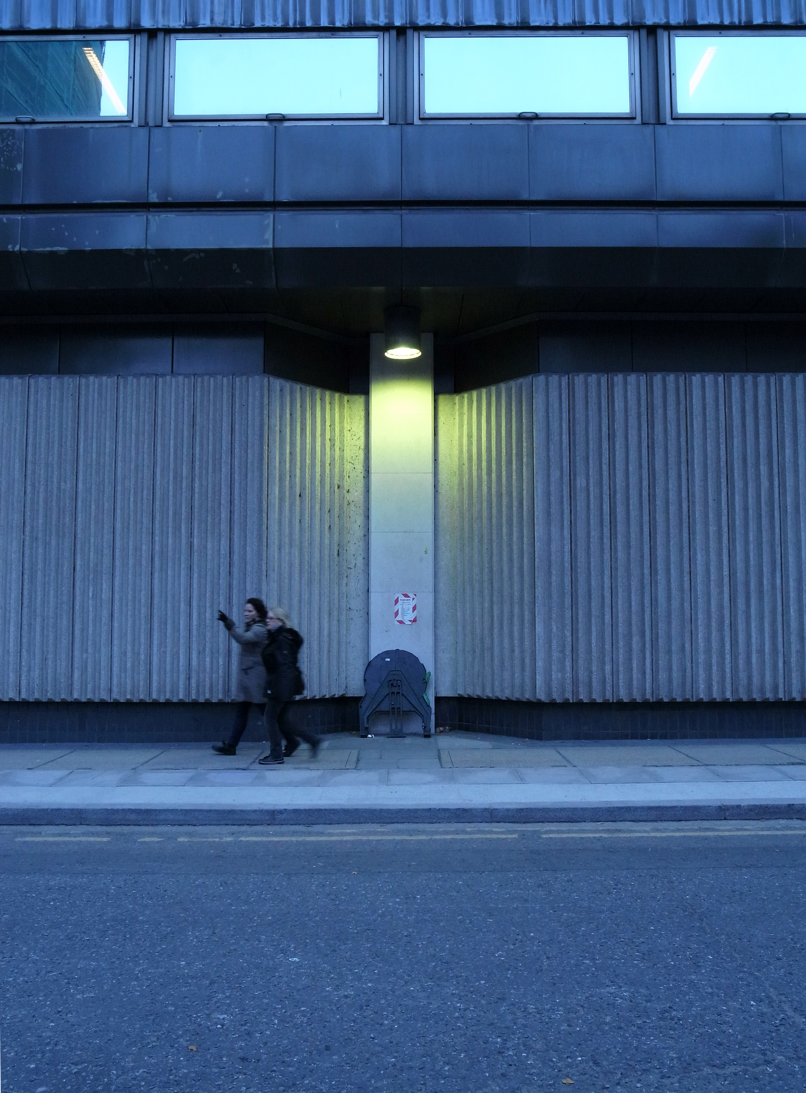 Ricoh GR Digital IV review sample image