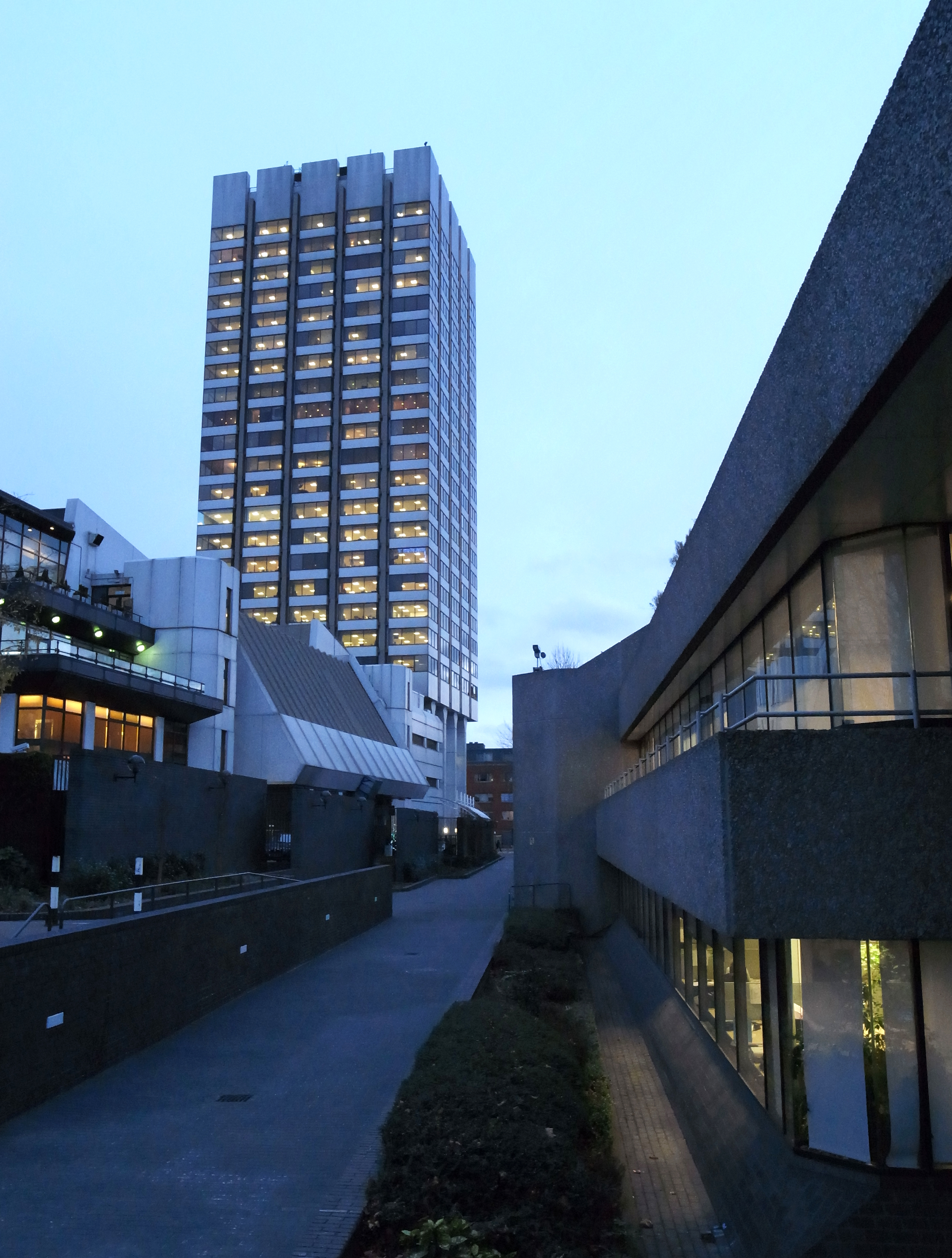 Ricoh GR Digital IV review sample image
