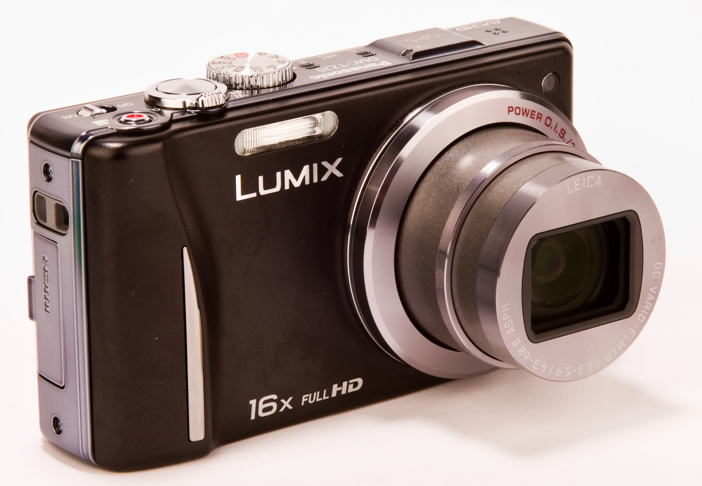 Panasonic TZ20 front angled