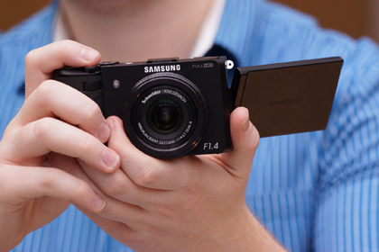 Samsung EX2F First Look