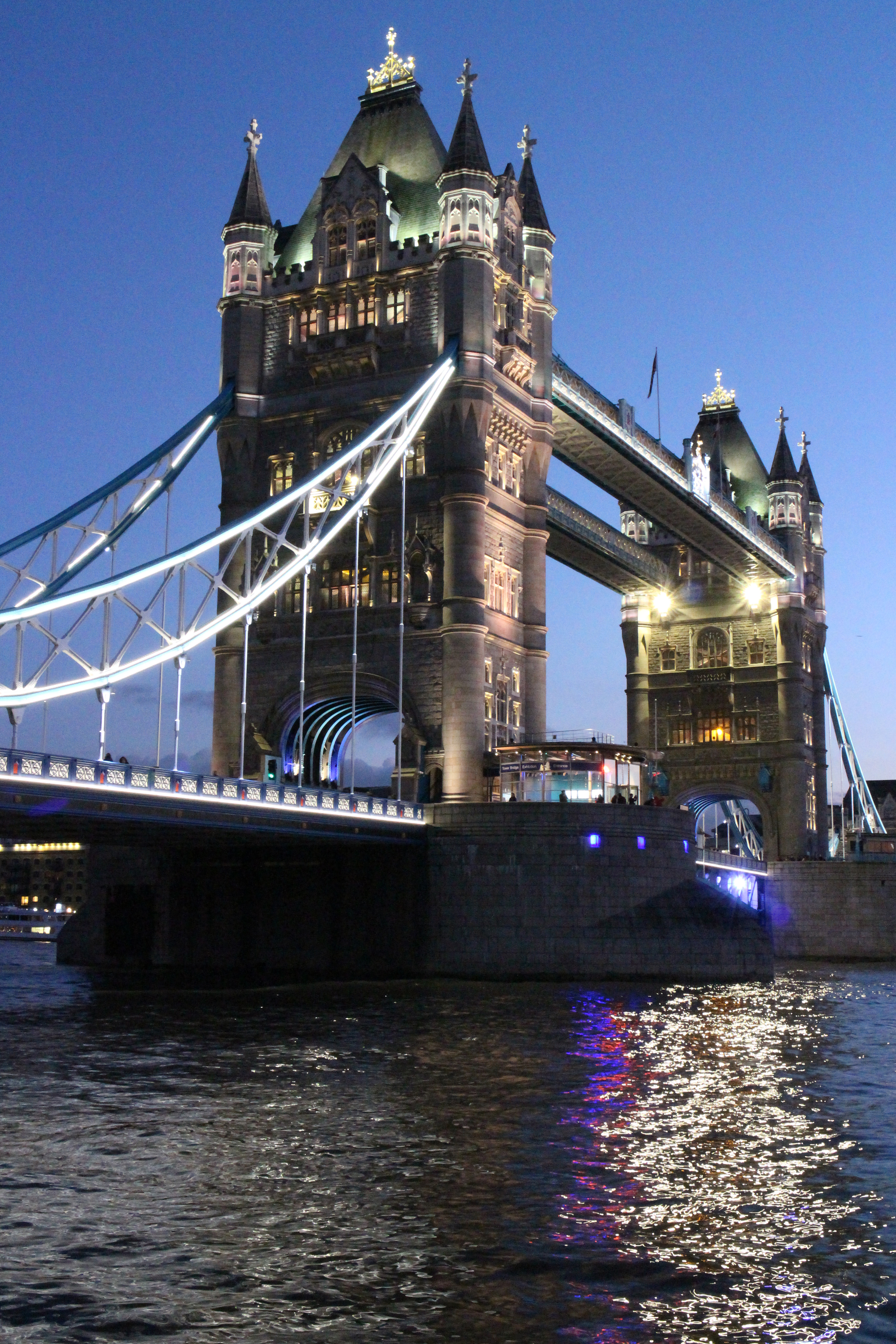 Canon EOS M review sample image