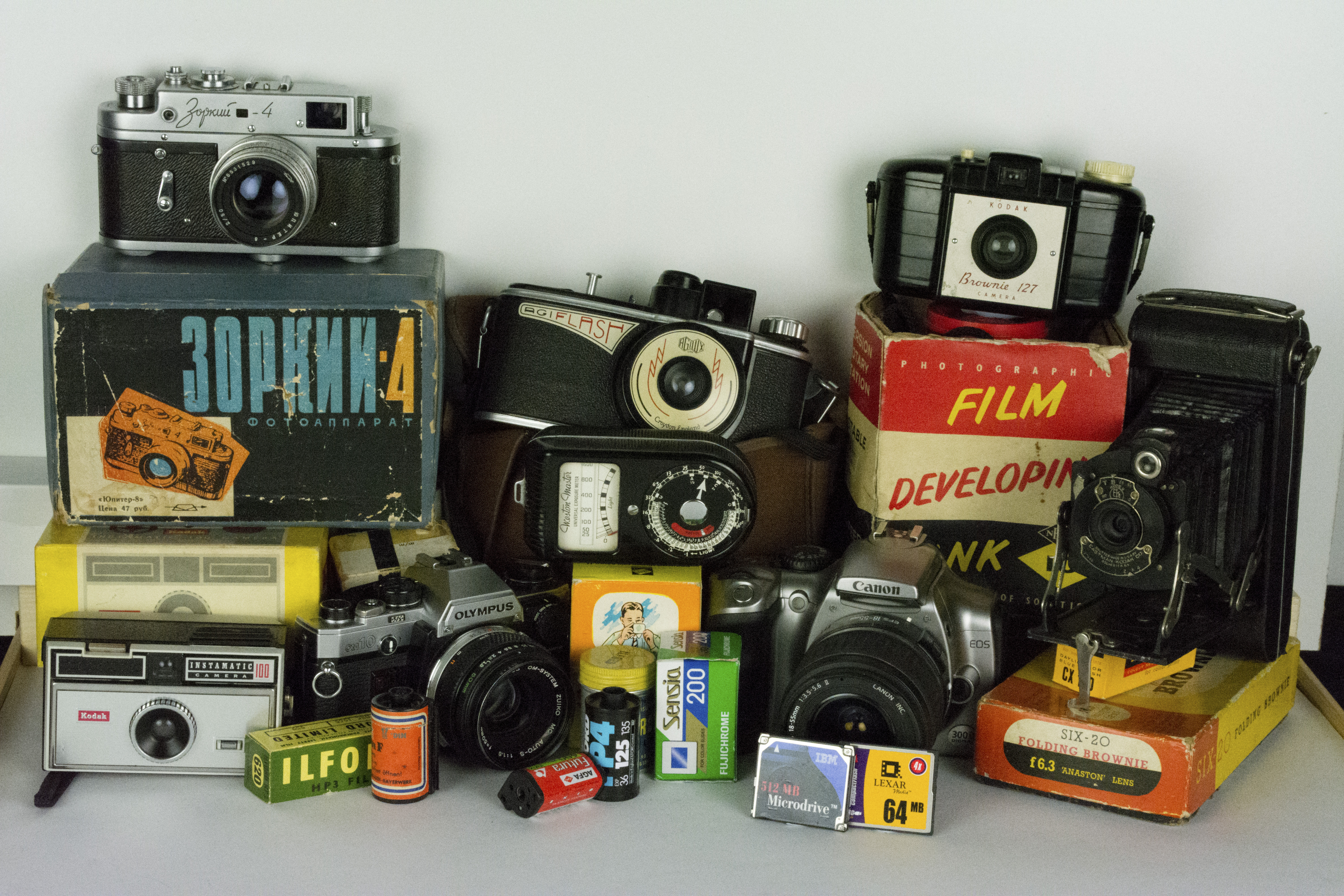 Nikon D5200 Diarama ISO 12800 | Reviews | What Digital Camera