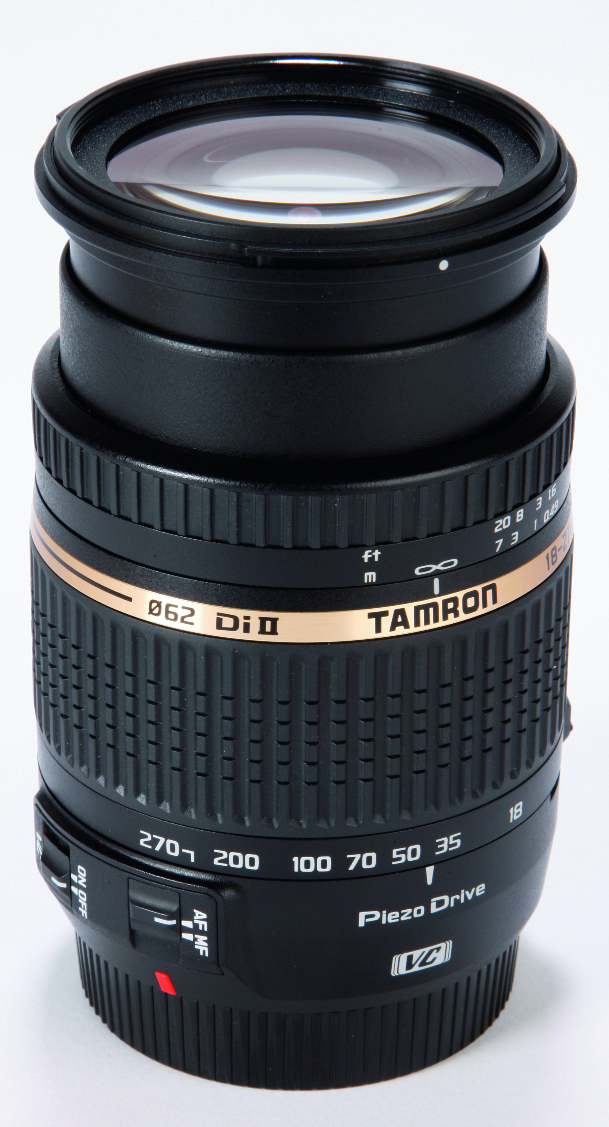 Tamron18-270mm pzd front.jpg