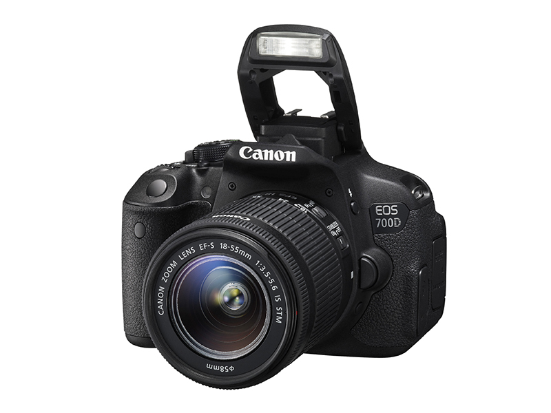 Canon EOS 700D Flash