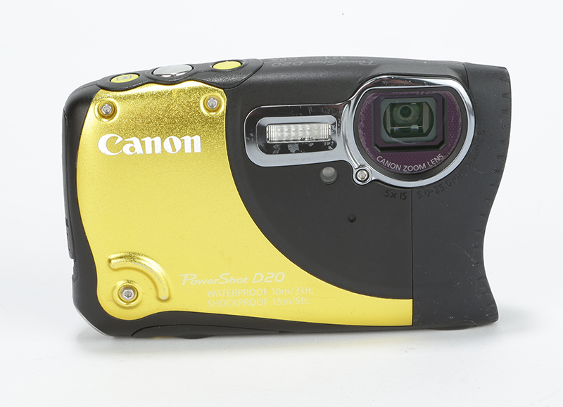 Canon PowerShot D20 product shot 4